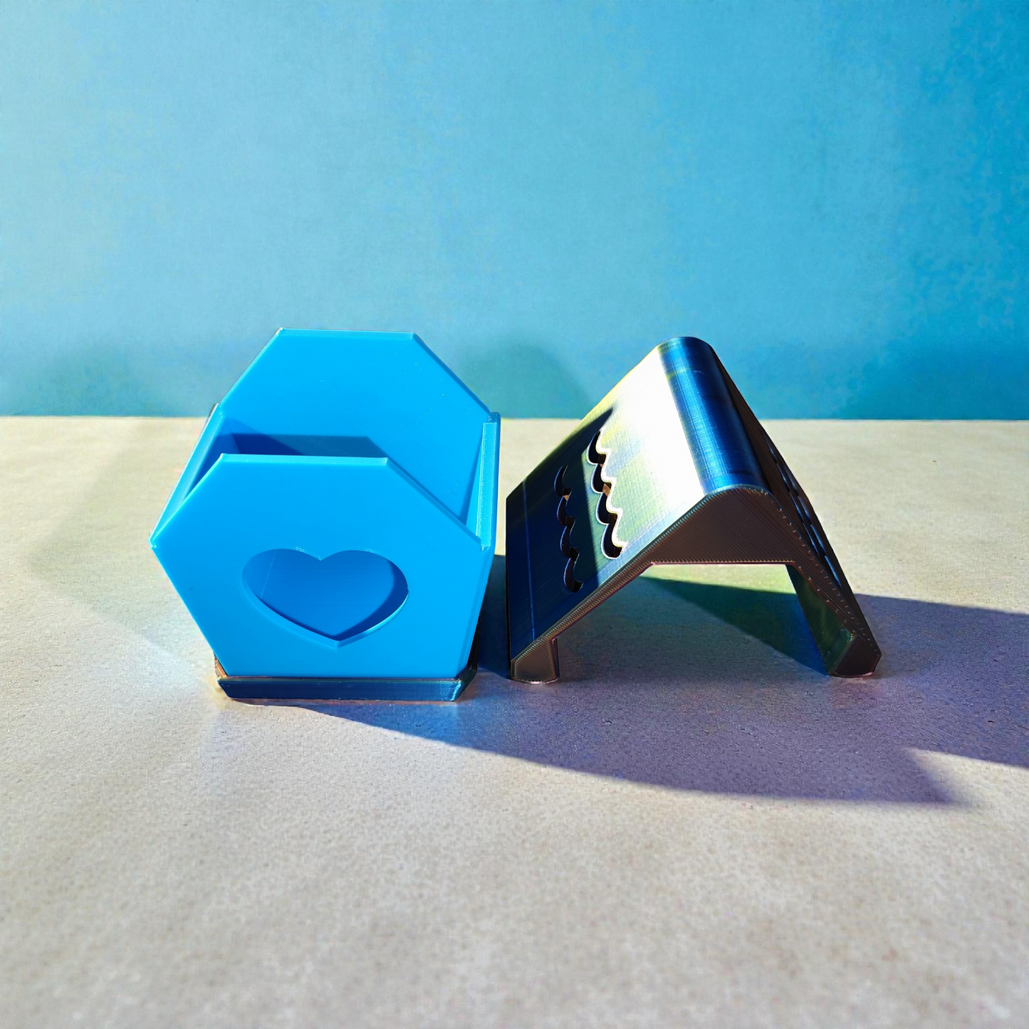 3D Printed Birdhouse Decoration – Removable Roof & Back Panel | PLA