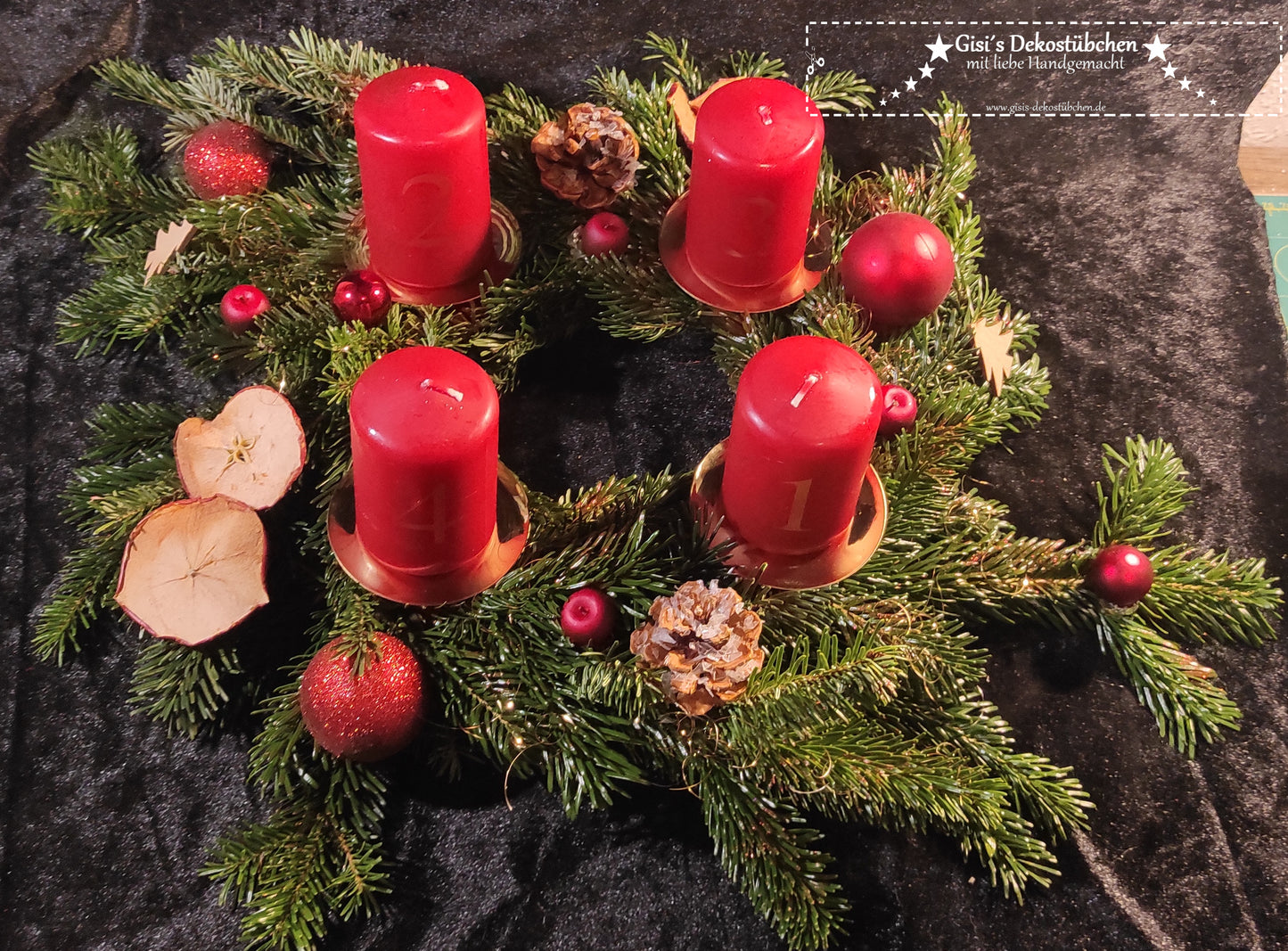 Advent wreath freshly tied red, natural