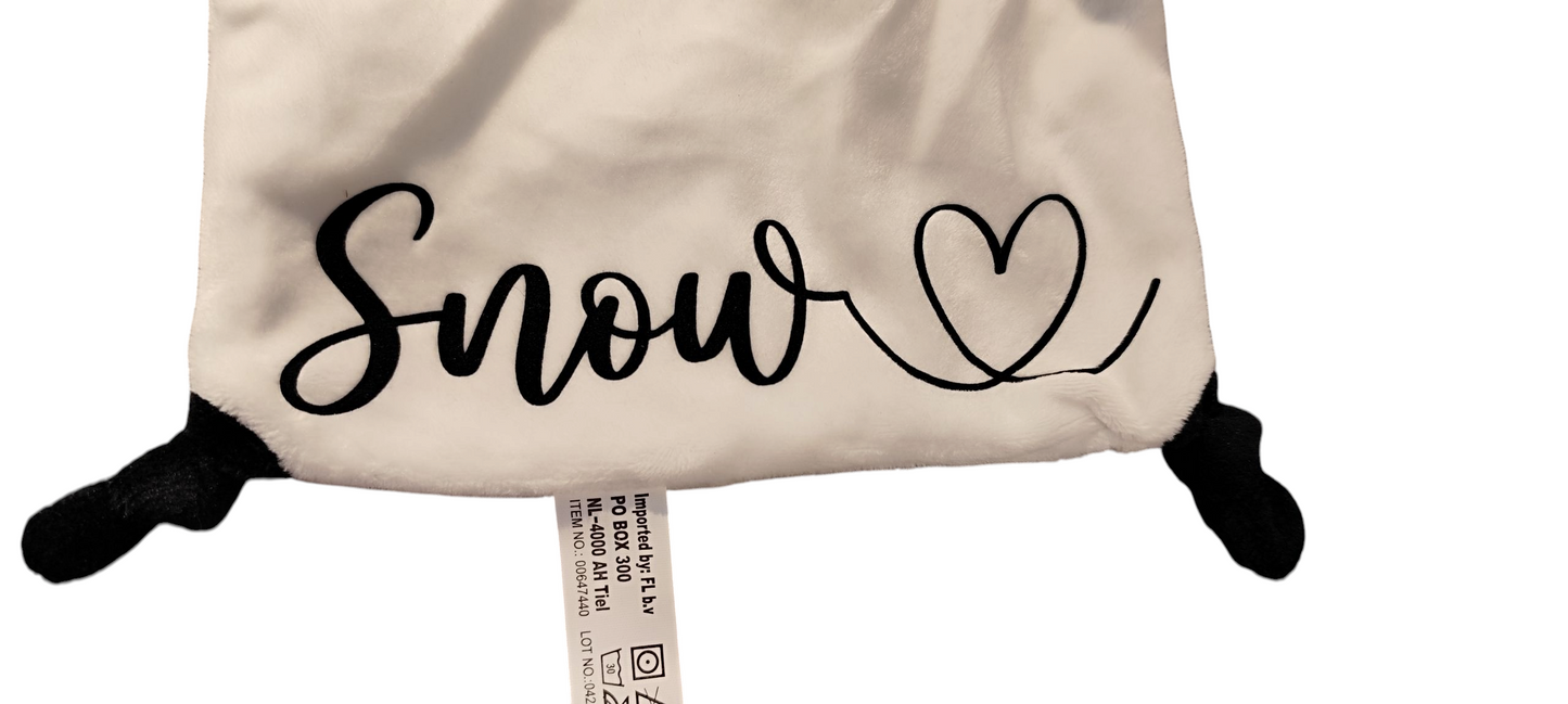 Your new favorite cuddly friend – personalized with your chosen name