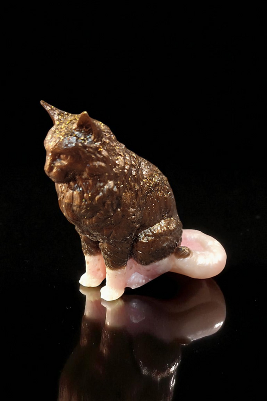 Epoxy resin cat with glitter – Hand-cast unique piece made of resin & pigments – Decorative figure unique piece