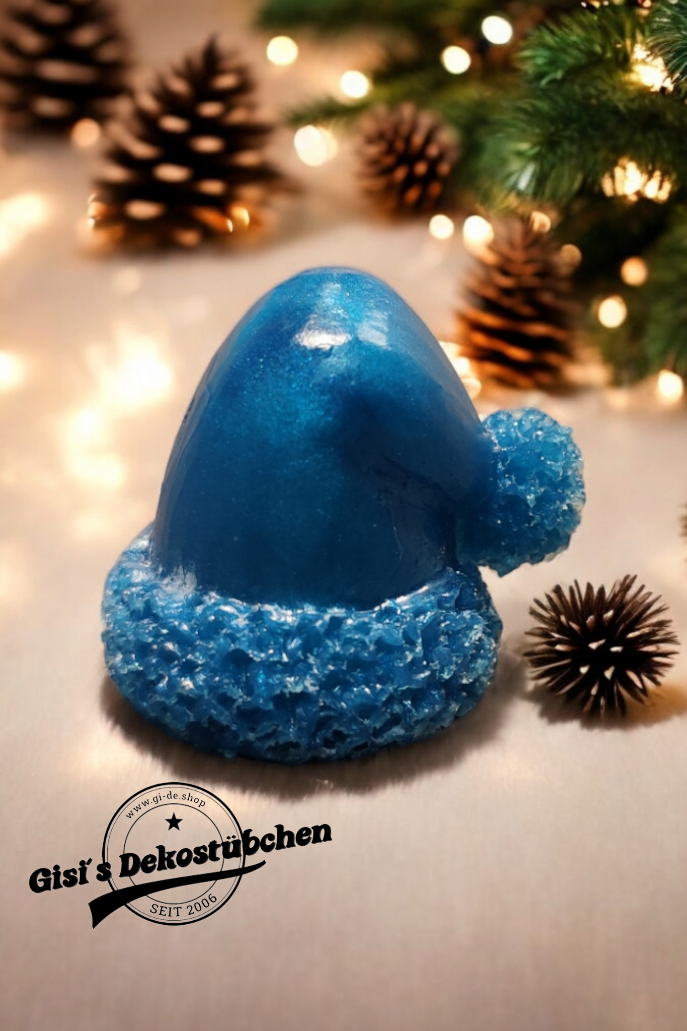 Epoxy resin table decoration, small hat in desired color