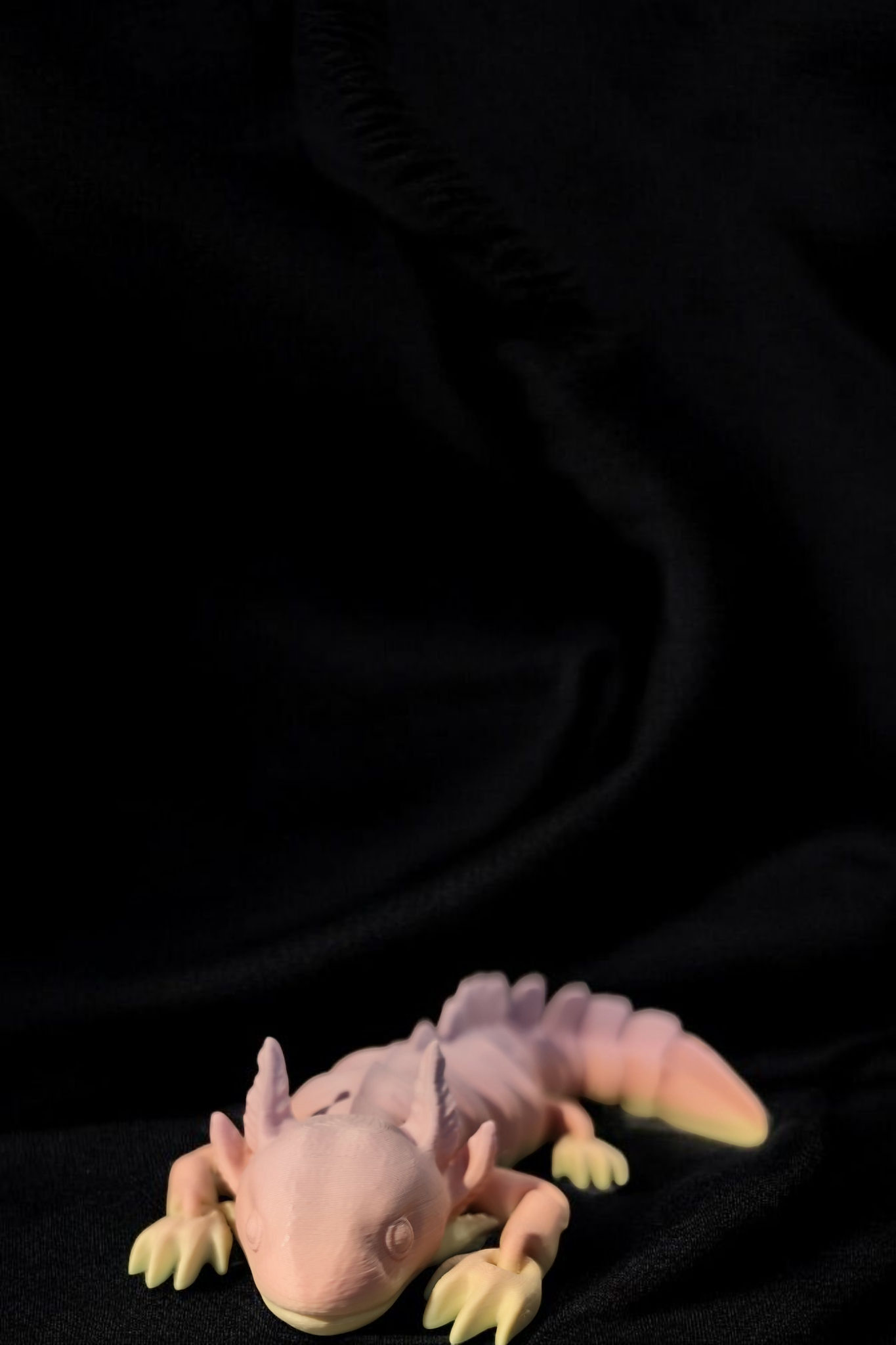 Flexi-Axolotl Your colorful companion