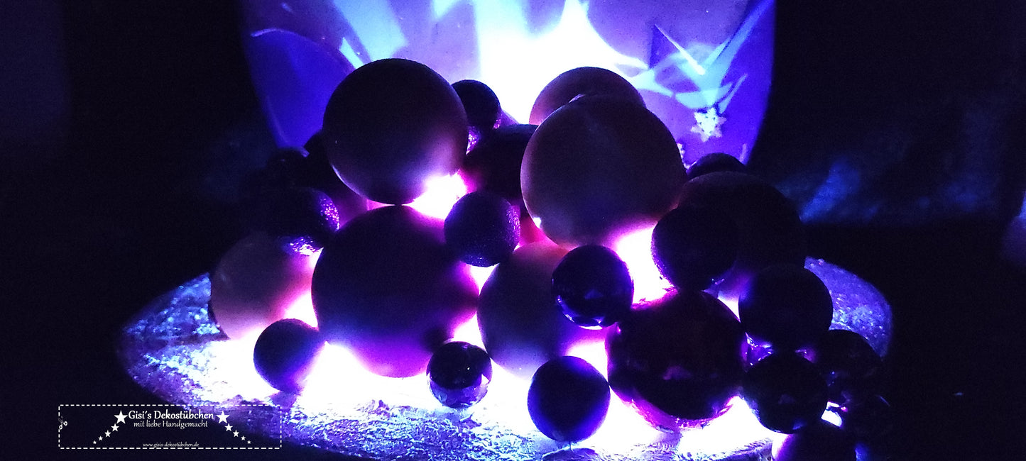 Wooden gnome winter (4 seasons) illuminated