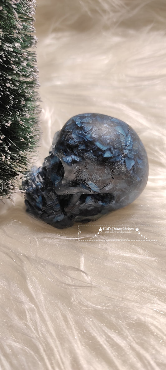 Shell Skull Resin Art