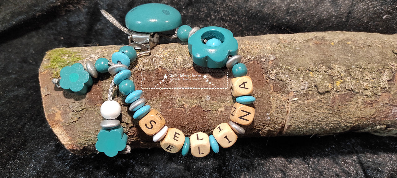 Pacifier chain with name + flowers