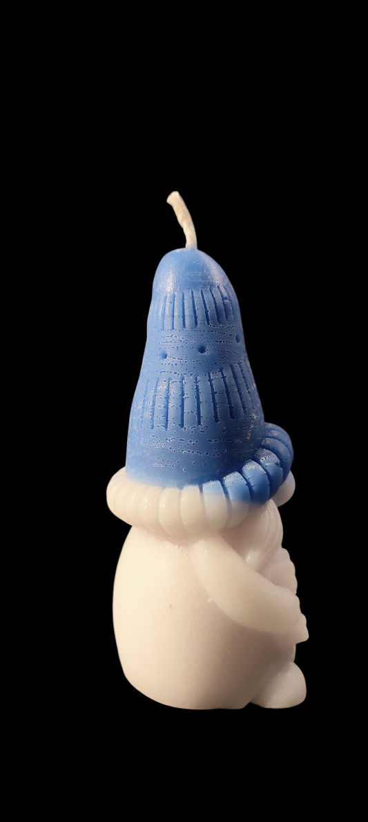 Gnome candle with snowflake – Handmade candle made of paraffin wax in your desired color and fragrance