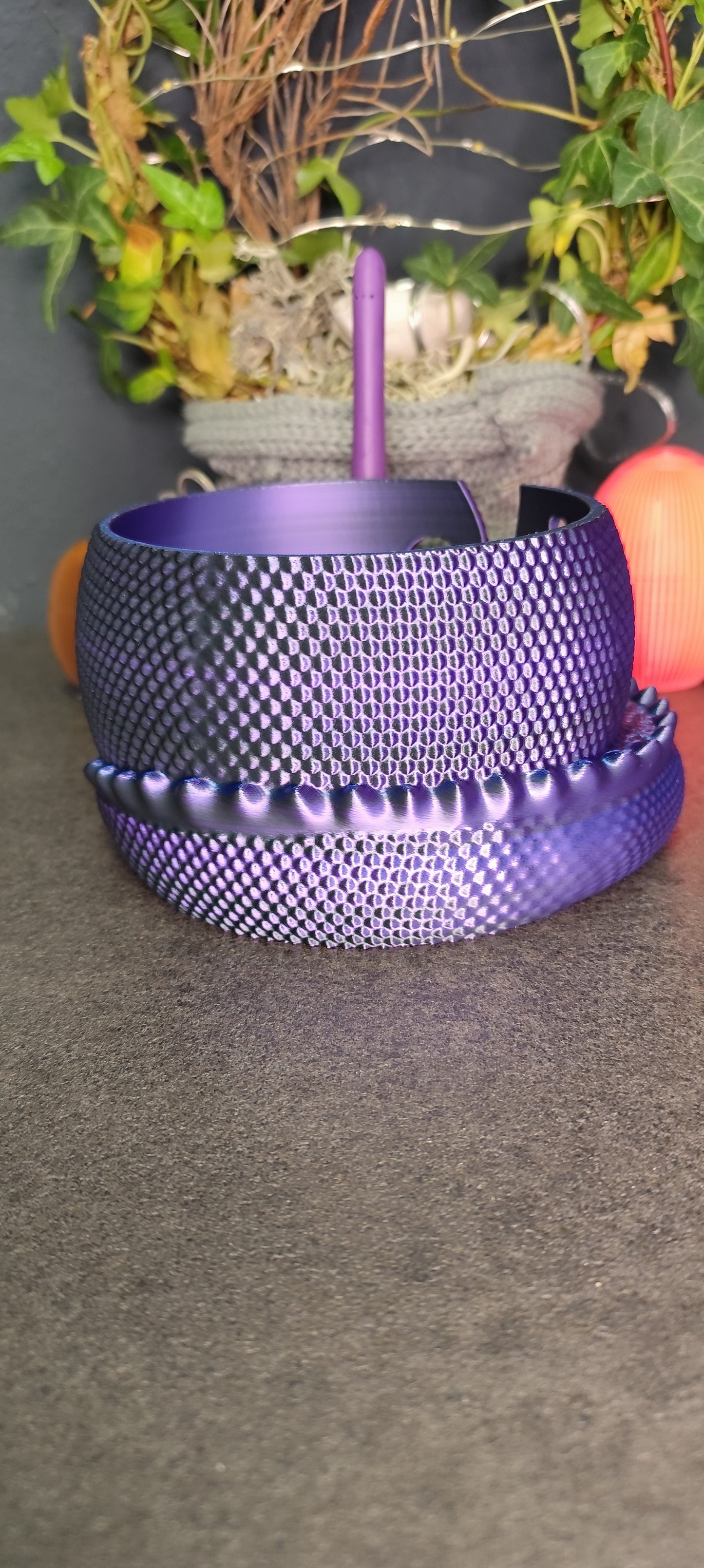 Wollhalter Drache 3D Druck – Wollschale mit Halter für Häkelnadel & Schere