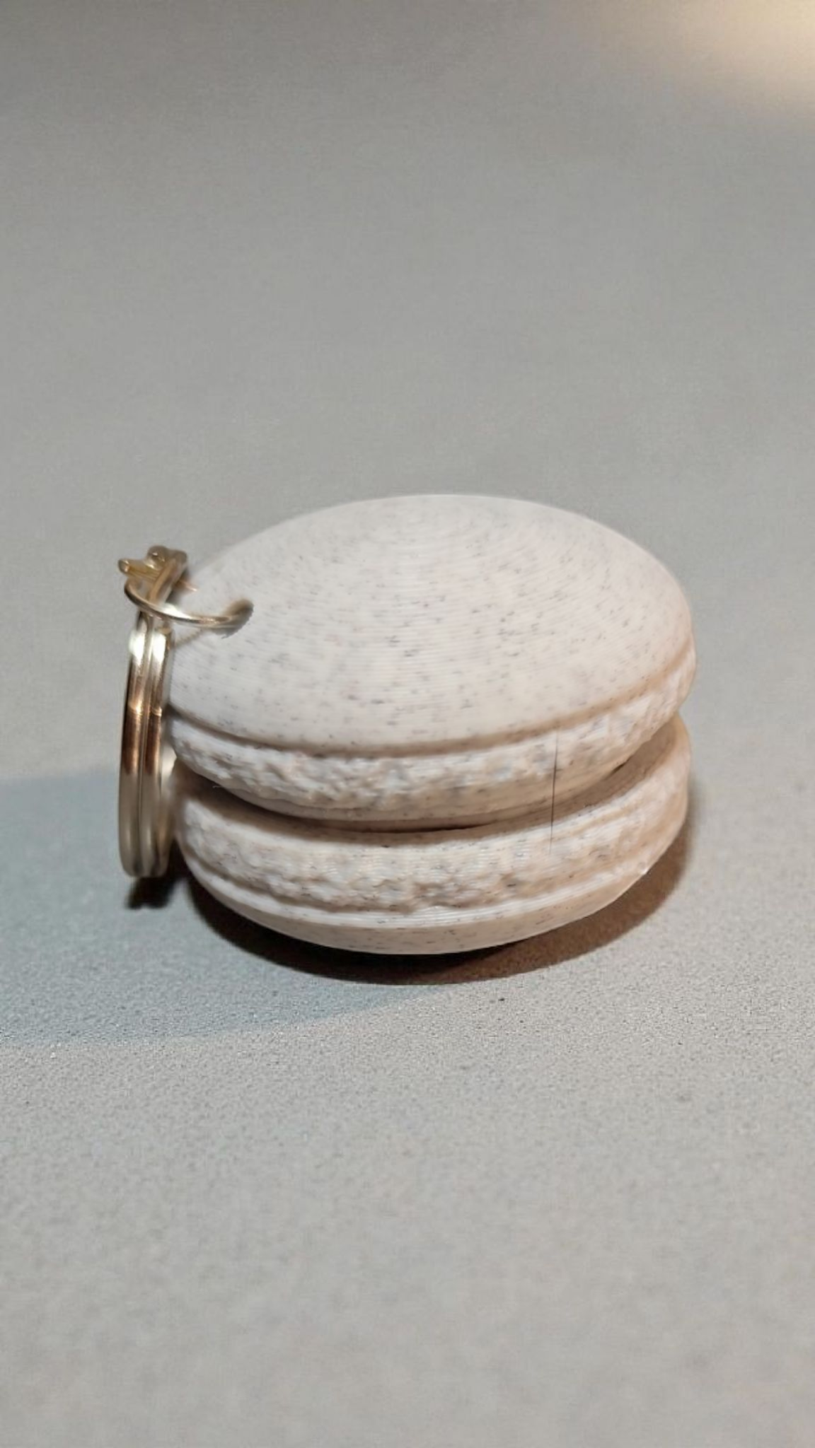 3D printed macaron keychain - cute &amp; colorful mini charm gift