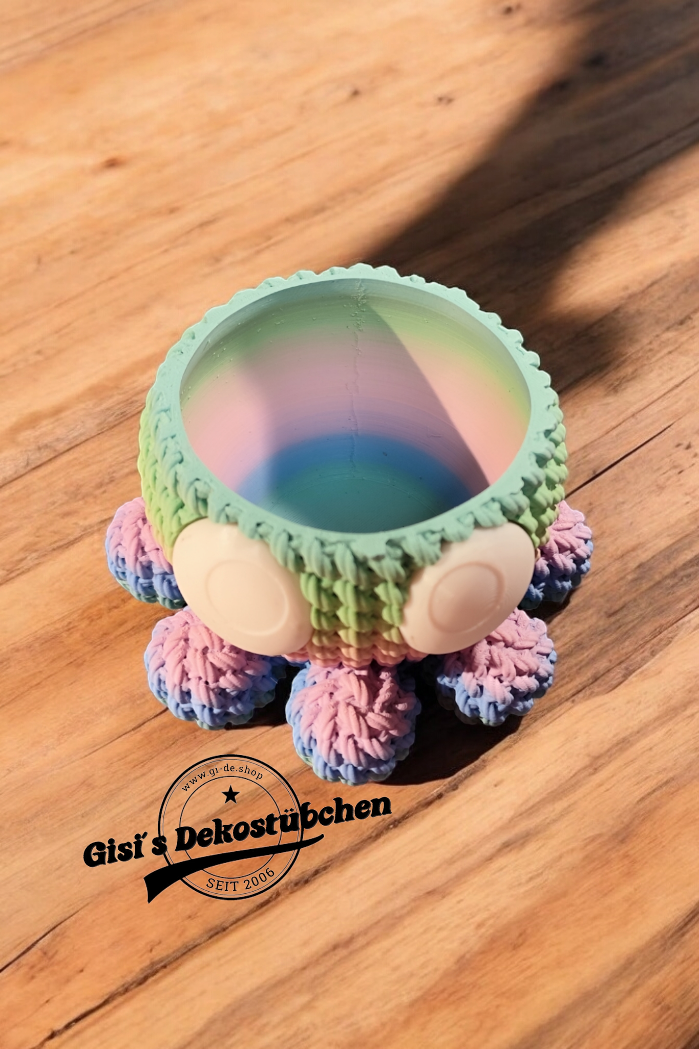 3D octopus pen holder wool look