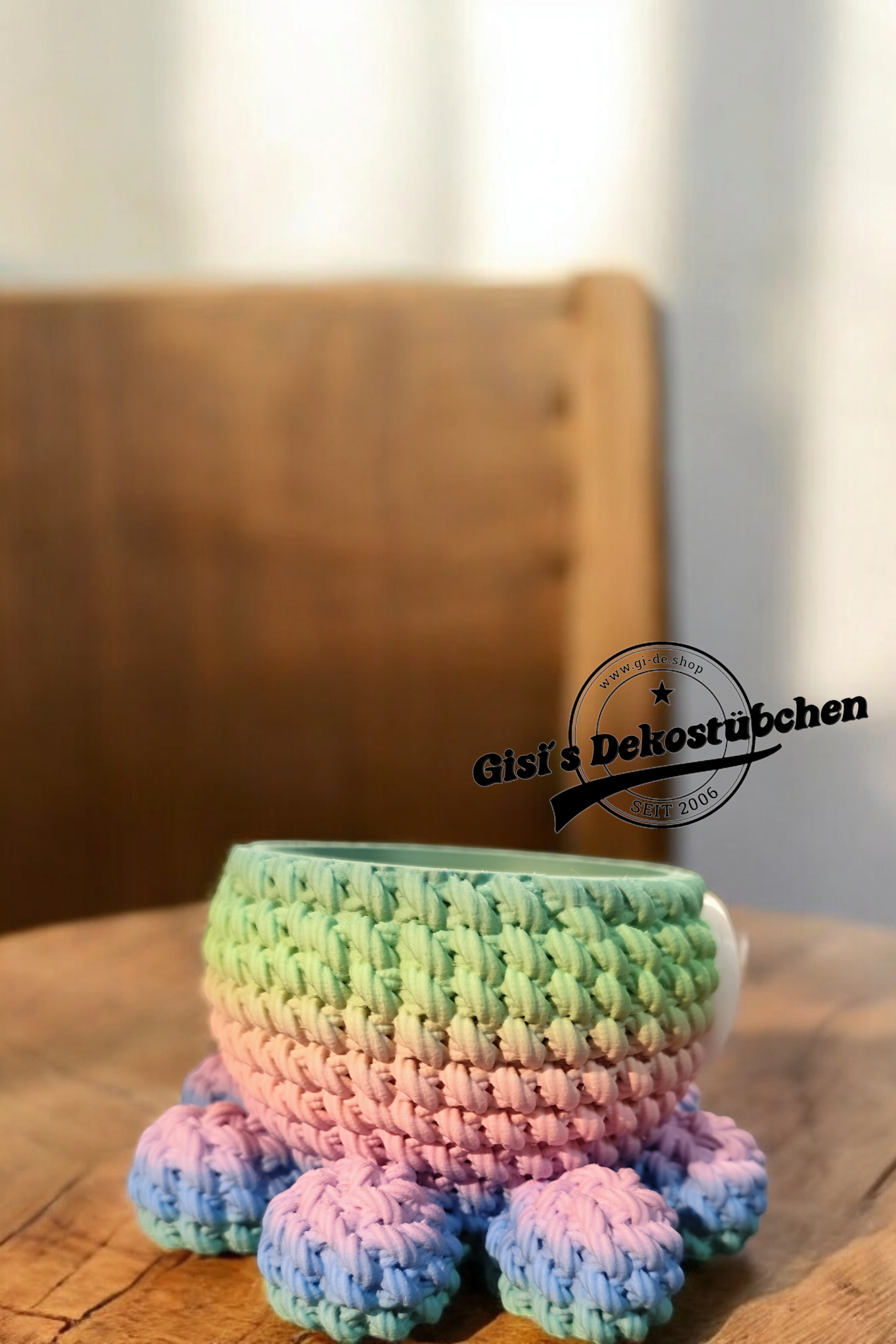 3D octopus pen holder wool look