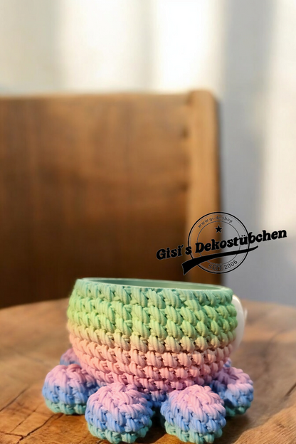 3D octopus pen holder wool look