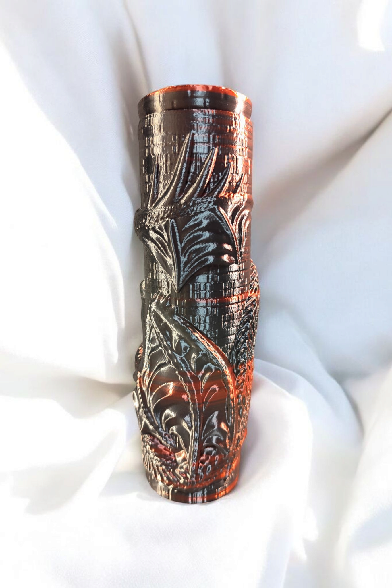 3D printed dragon can screw cap