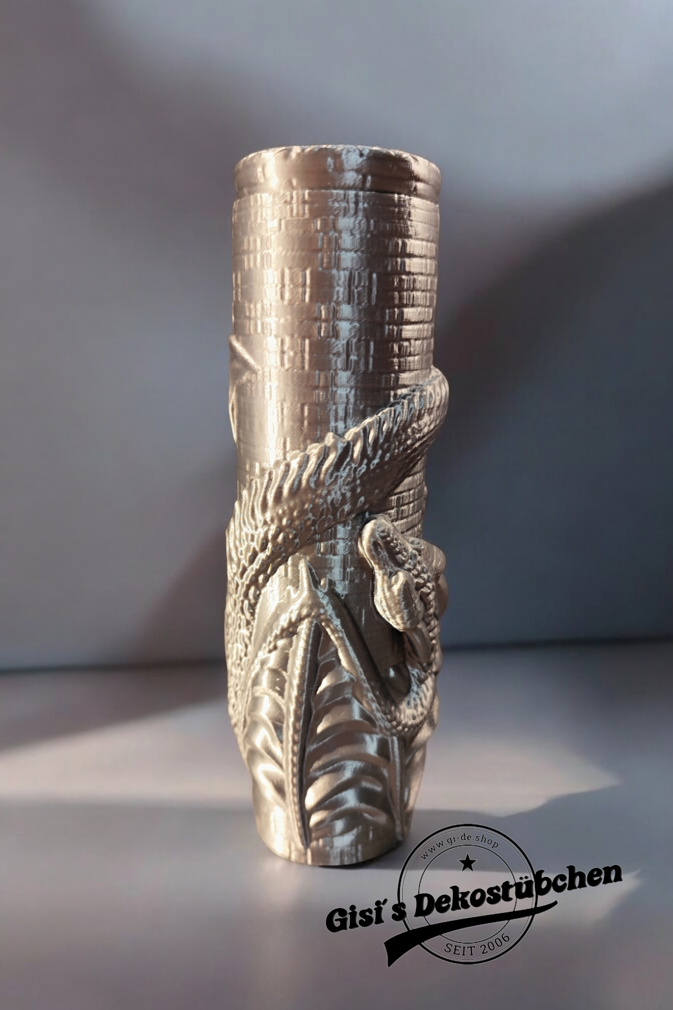 3D printed dragon can screw cap