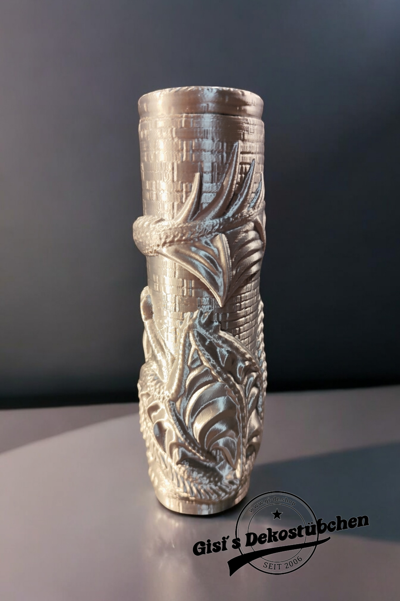 3D printed dragon can screw cap