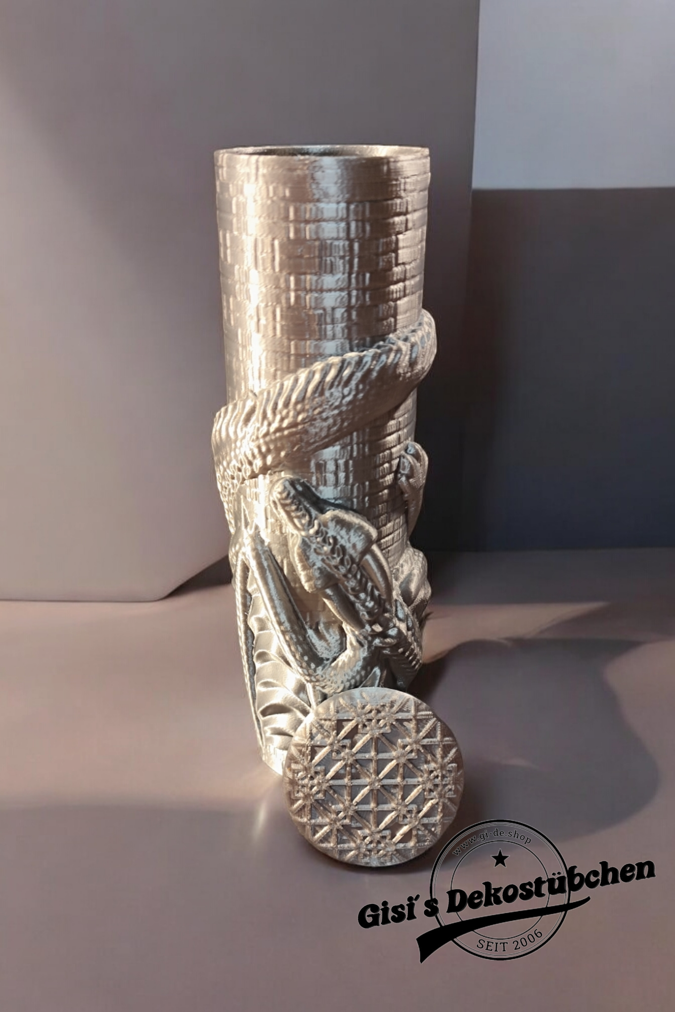 3D printed dragon can screw cap