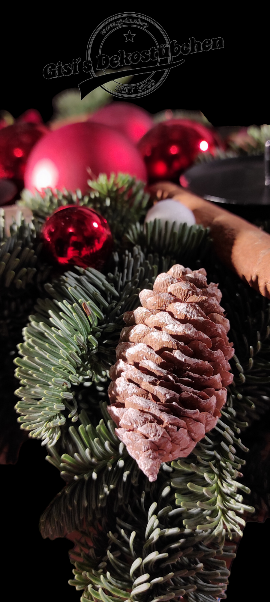 Advent wreath rose red 