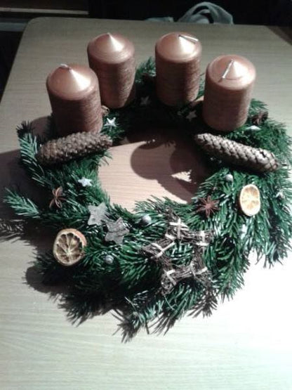 Advent wreath starlight freshly tied 