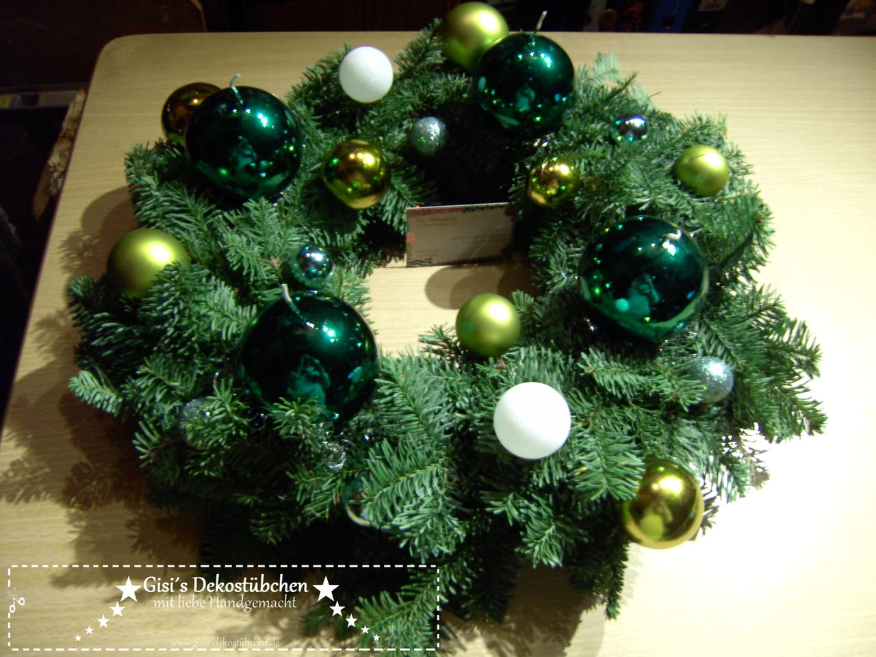 Advent wreath freshly tied