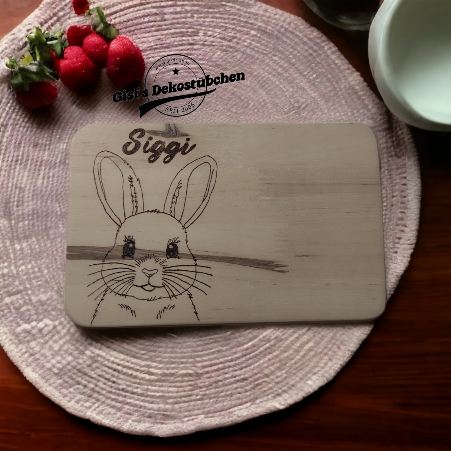 Wooden plaque with engraving: name or desired motif 