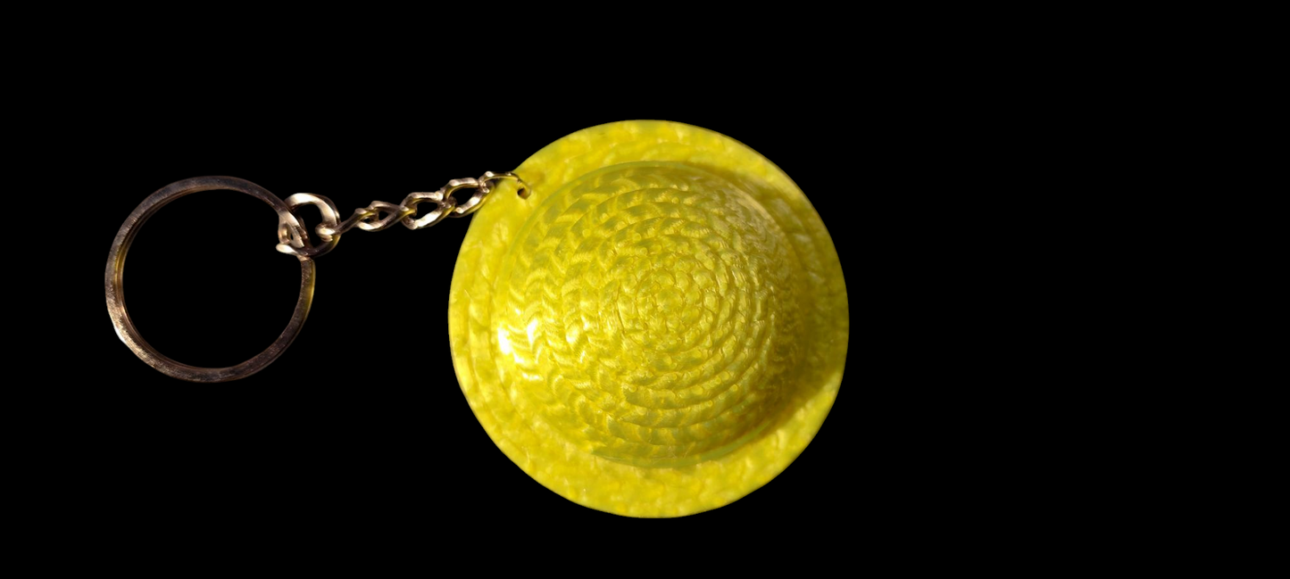 One-piece straw hat keychain