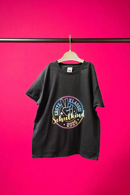 First-grader T-shirt: T-shirt for kids. Schoolchild 2027 shirt. Gift for starting school.