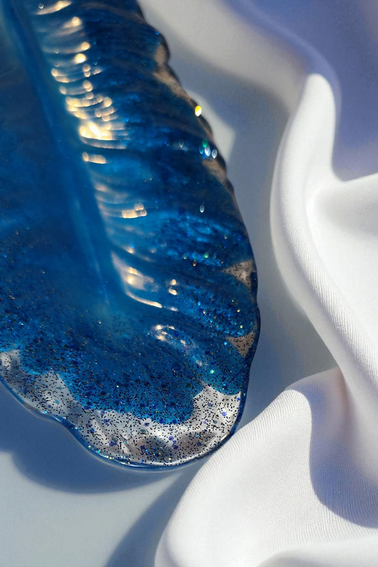"Feather-light resin bowl – your glossy bowl in your desired colors"
