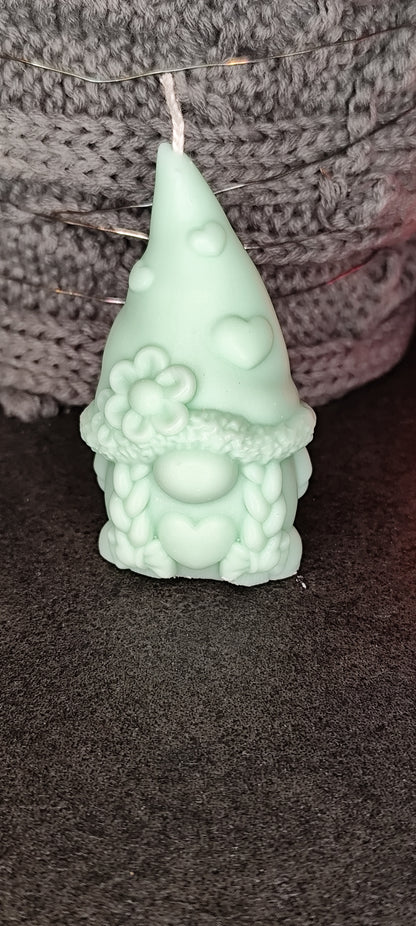 Spring Elf Candle made of soy wax – Girl or Boy – Choice of color & fragrance