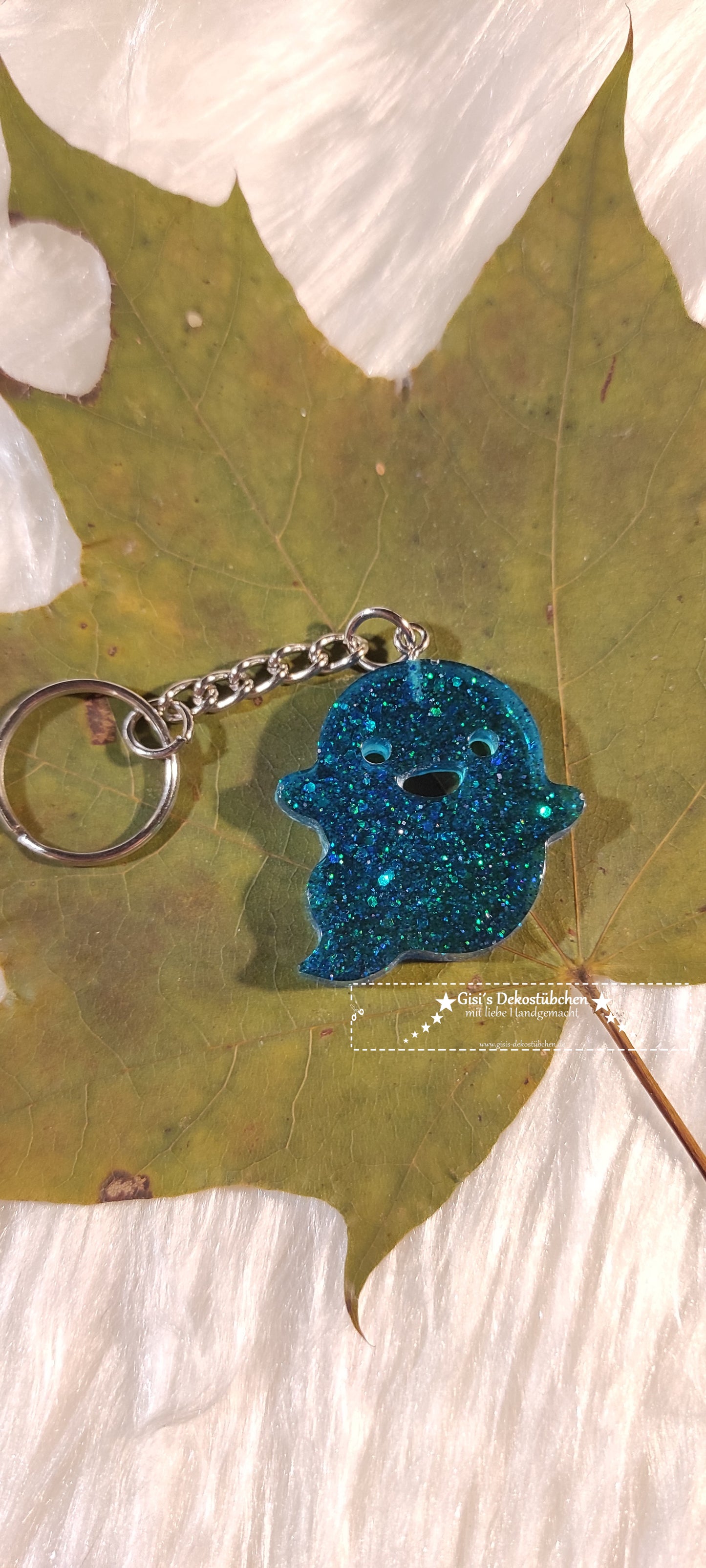 Ghost keychain in your choice of color