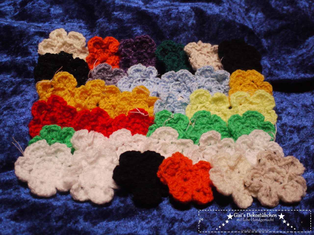 Crochet flowers – colorful mix 