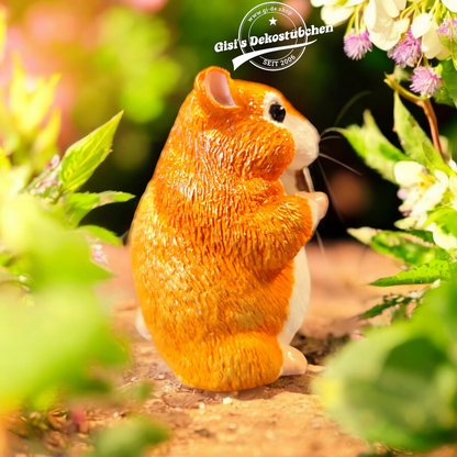 Hamster sculpture, hand-painted, for animal lovers