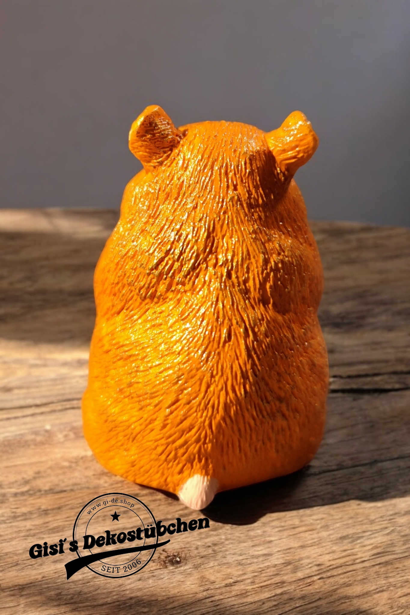 Hamster sculpture, hand-painted, for animal lovers