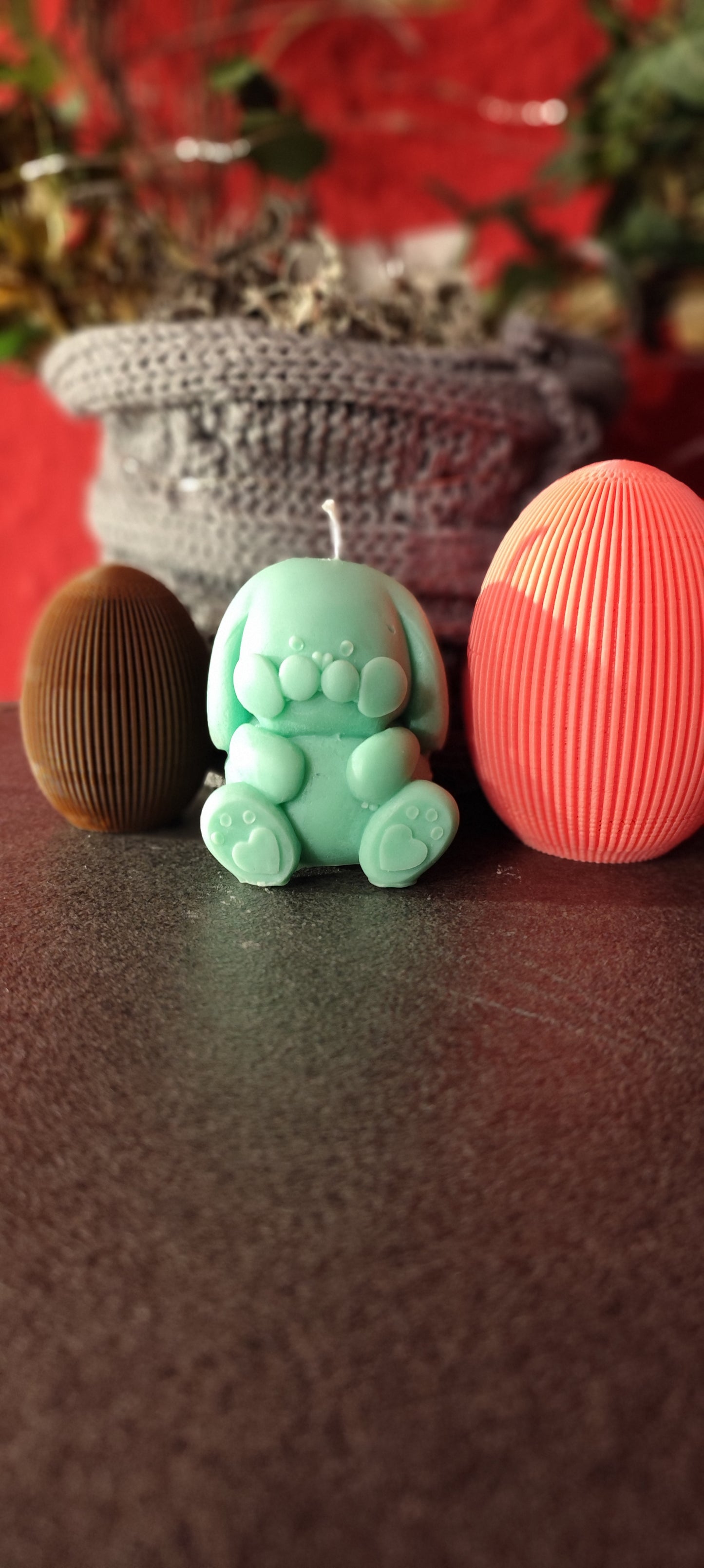Rabbit candle with heart paws – handmade from soy wax – 6 × 5.5 × 5 cm
