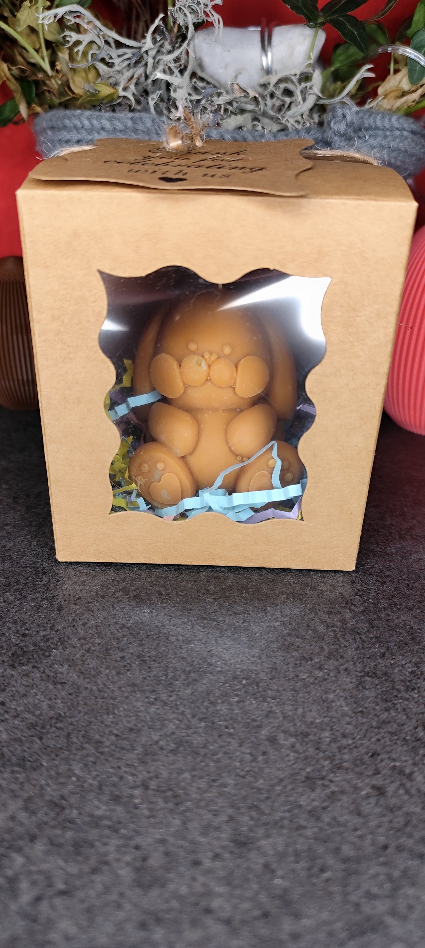 Rabbit candle with heart paws – handmade from soy wax – 6 × 5.5 × 5 cm