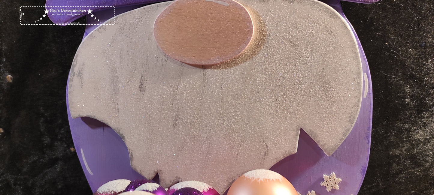 Wooden gnome winter (4 seasons) illuminated