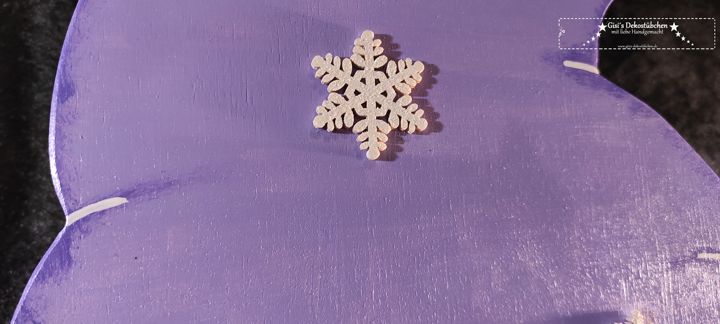 Wooden gnome winter (4 seasons) illuminated