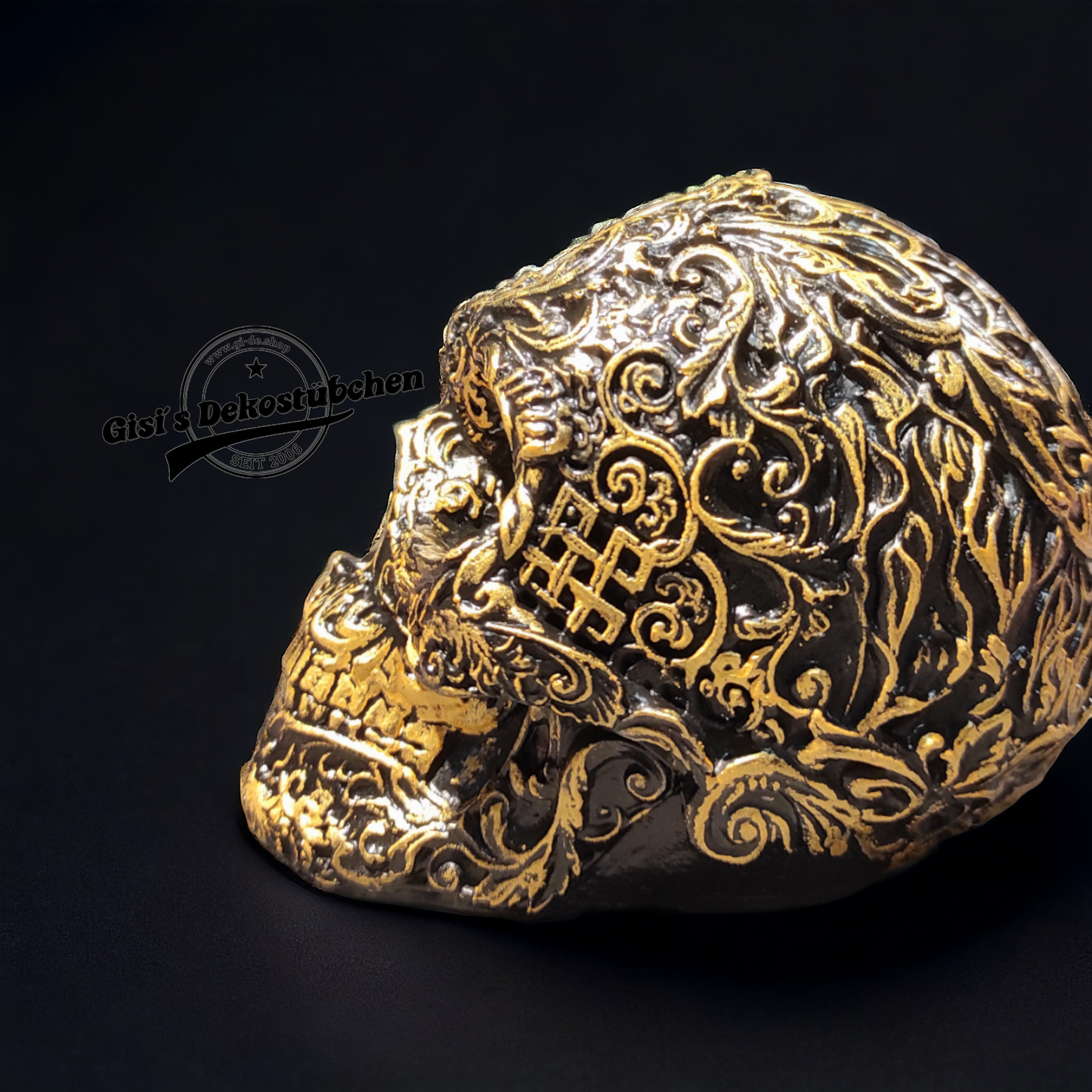 Ceramic Skull Gisi Black/Gold