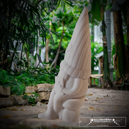 Ceramic gnome No. 1 sitting with heart