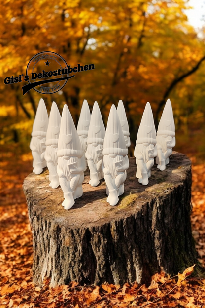 Ceramic gnome No. 1 sitting with heart