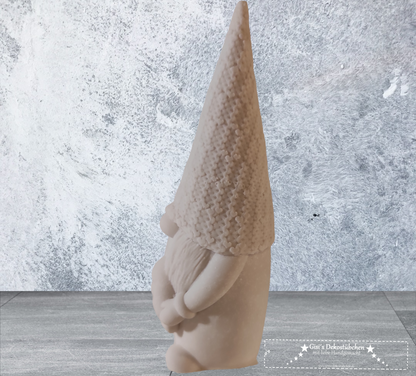 Ceramic gnome no. 2 with heart in its hands