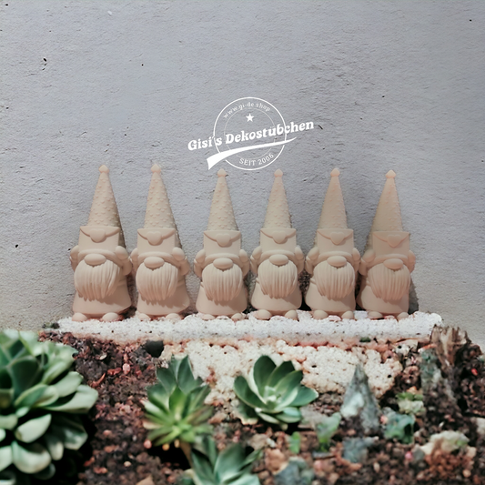 Ceramic gnome no. 3 with love letter