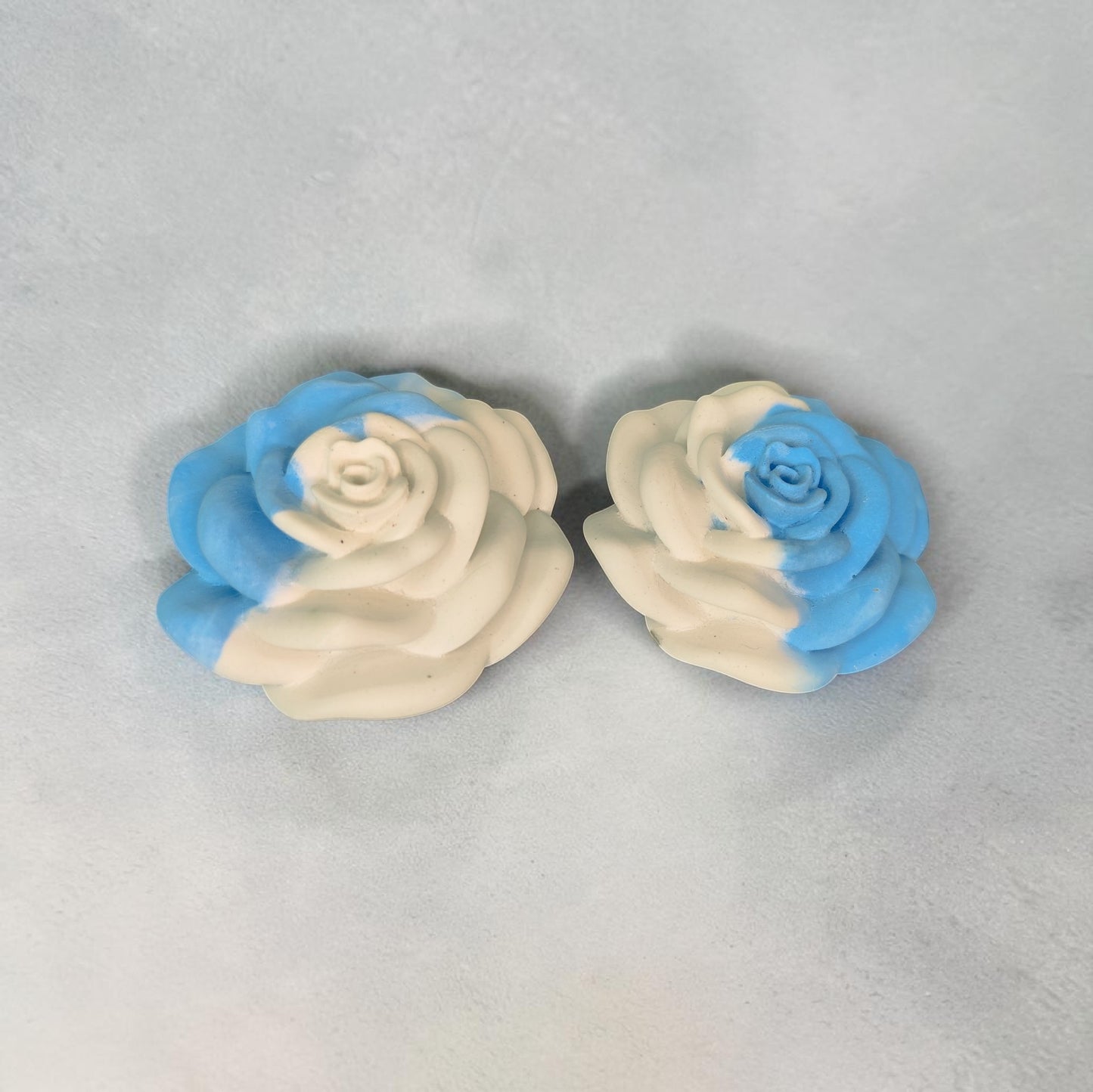 Keramik Rose in Pastellfarben – Handgefertigt – 2 Wunschfarben – Unikat – 7,7 cm