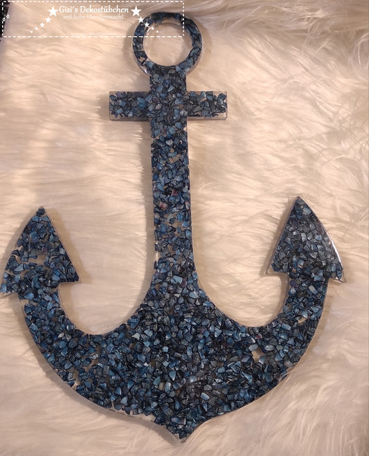 Resin anchor with crushed blue shells 