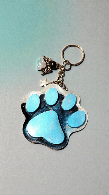 Resin keychain paw