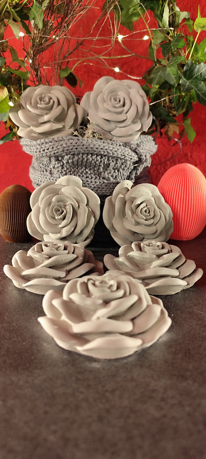 Rose made of concrete, handmade, weatherproof, unique 
