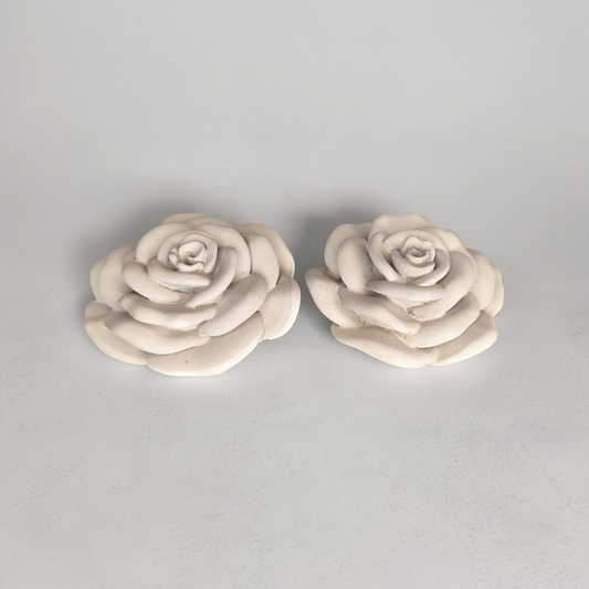 Rose made of concrete, handmade, weatherproof, unique 