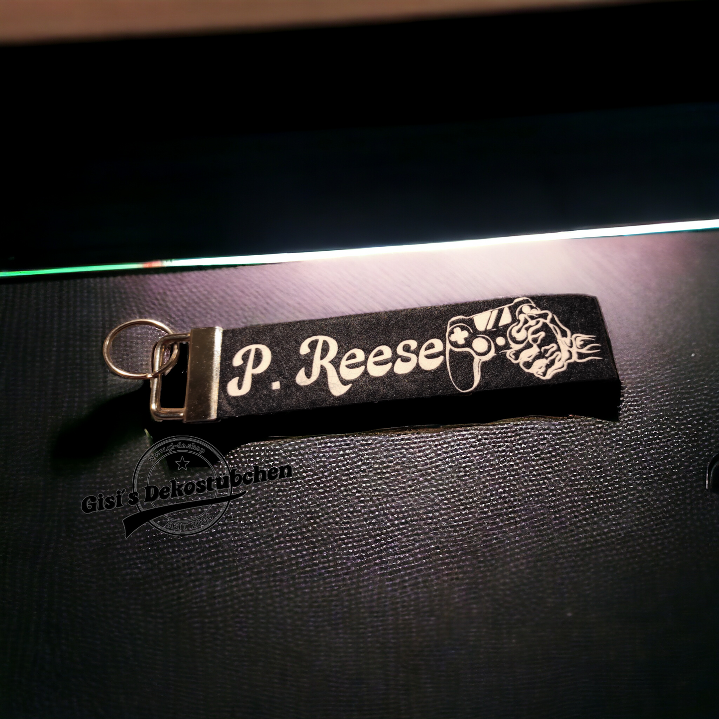 Felt keychains, customizable