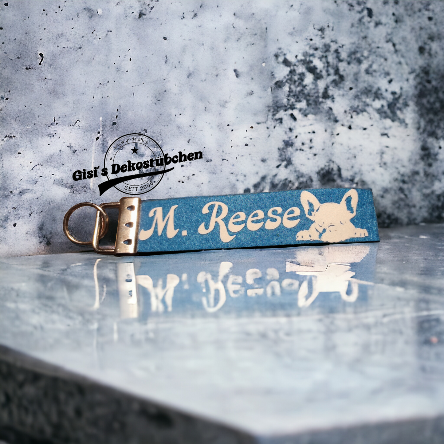 Felt keychains, customizable