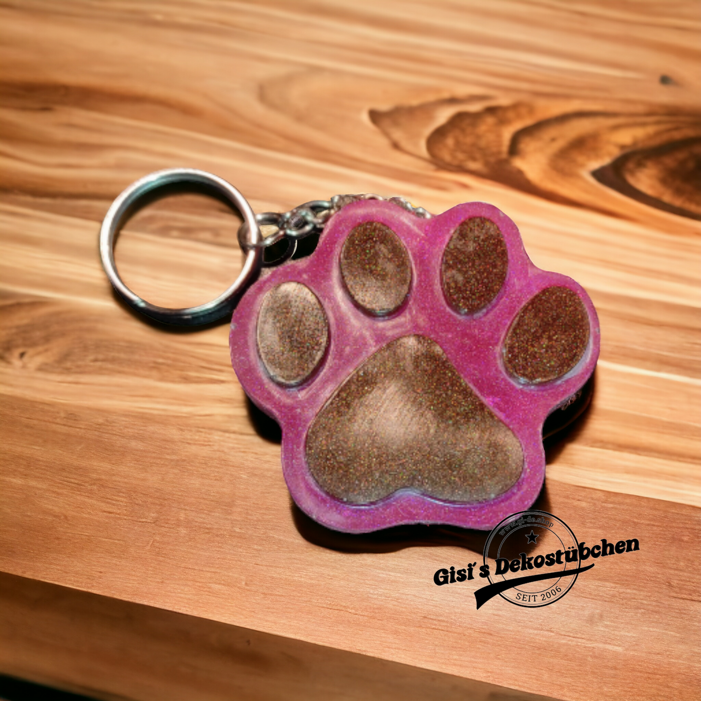 Resin paw keychain with name