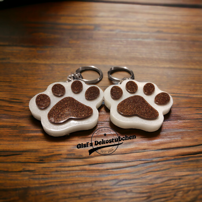 Resin paw keychain with name