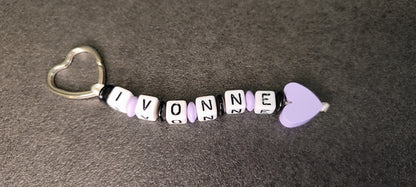 Keychains with name and heart motif in various colors 